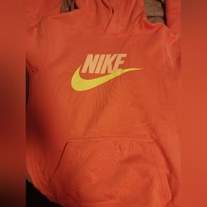 Nike kids xl great condition